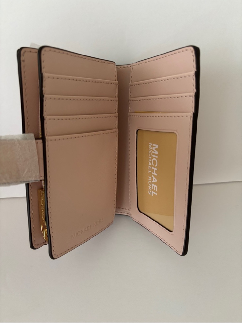 Michael Kors Jet Set Travel Wallet with Pink Heart Print - Picture 3 of 8